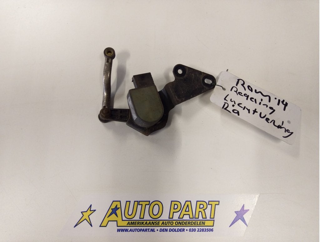 Dodge Ram niveausensor achterzijde 2013-2014, Gebruikt, PO Box 21-8004 | Auburn Hills, MI 48321-8004, Amerikaanse onderdelen, Ophalen of Verzenden