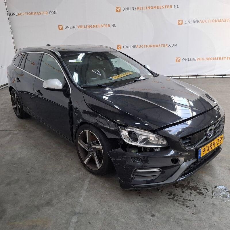 Personenauto, Volvo, V60, 2.4 D6 AWD Plug-In Hybrid R-Design, Auto's, Automaat, Xenon verlichting, 1800 kg, Zwart
