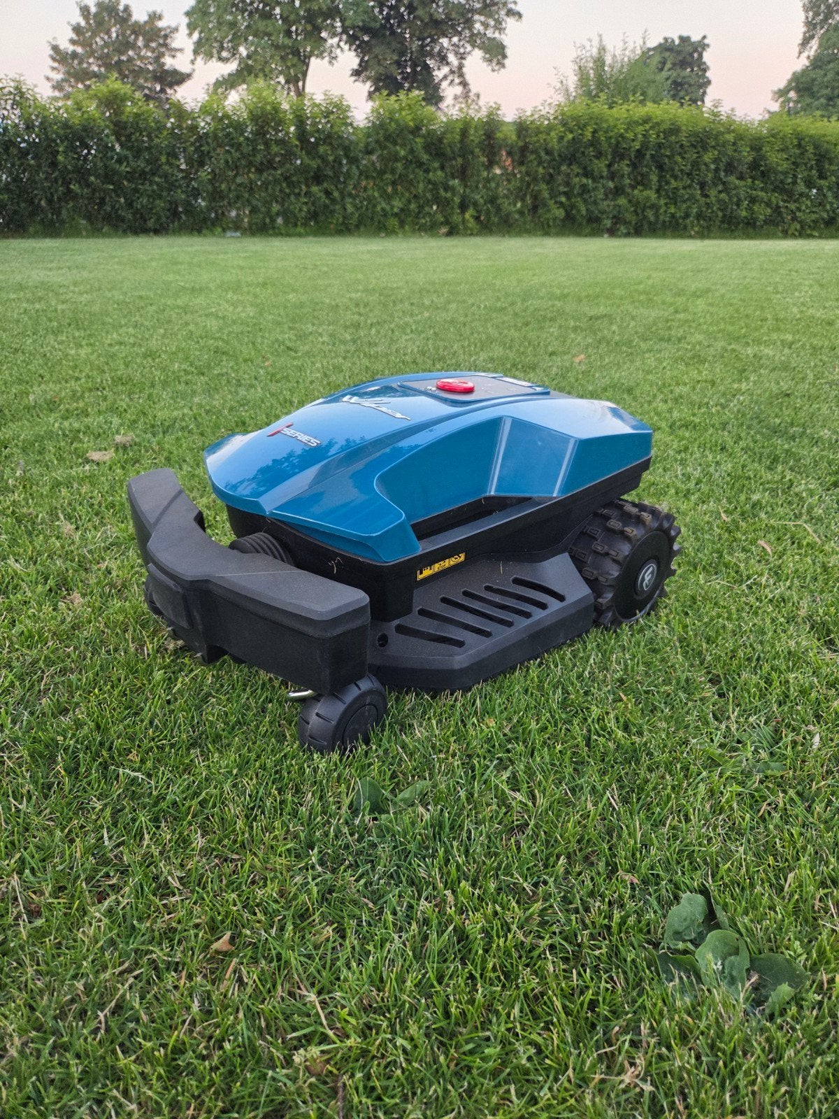 Wiper Robot I350S Robotmaaier - Nieuw, Tuin en Terras, Robotmaaiers, Bestuurbaar via app, Nieuw, Ophalen of Verzenden, Minder dan 20 cm