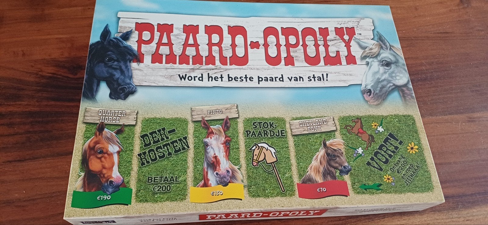 Paard-Opoly: Word het beste paard van stal!, Vijf spelers of meer, Ophalen, Zo goed als nieuw, USAopoly