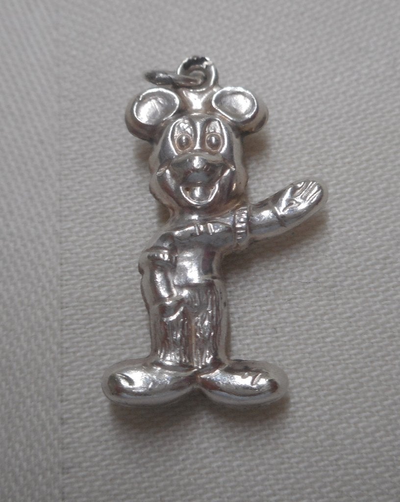Zilveren vintage bedel Mickey Mouse nr.1679, Overige merken, Verzenden, Zo goed als nieuw, 1 bedel
