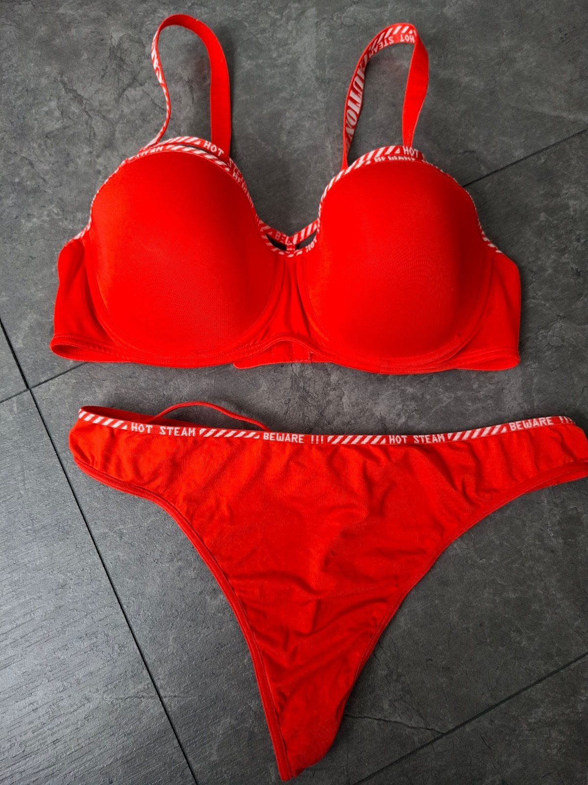 Marlies Dekkers Space Odyssey Set 80C / XL, Marlies Dekkers, Ophalen of Verzenden, Rood, Setje