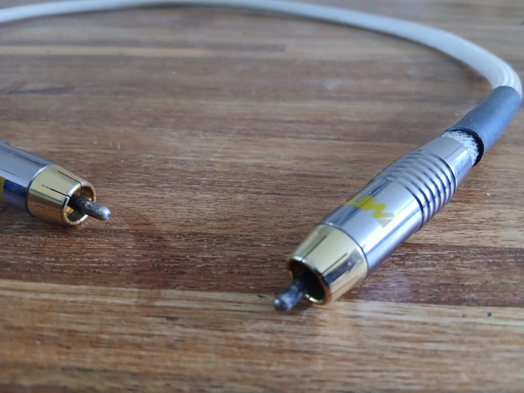 MIT AVT1 digitale interlink coax kabel spdif, Ophalen of Verzenden, Zo goed als nieuw, Minder dan 2 meter, Coaxiale kabel
