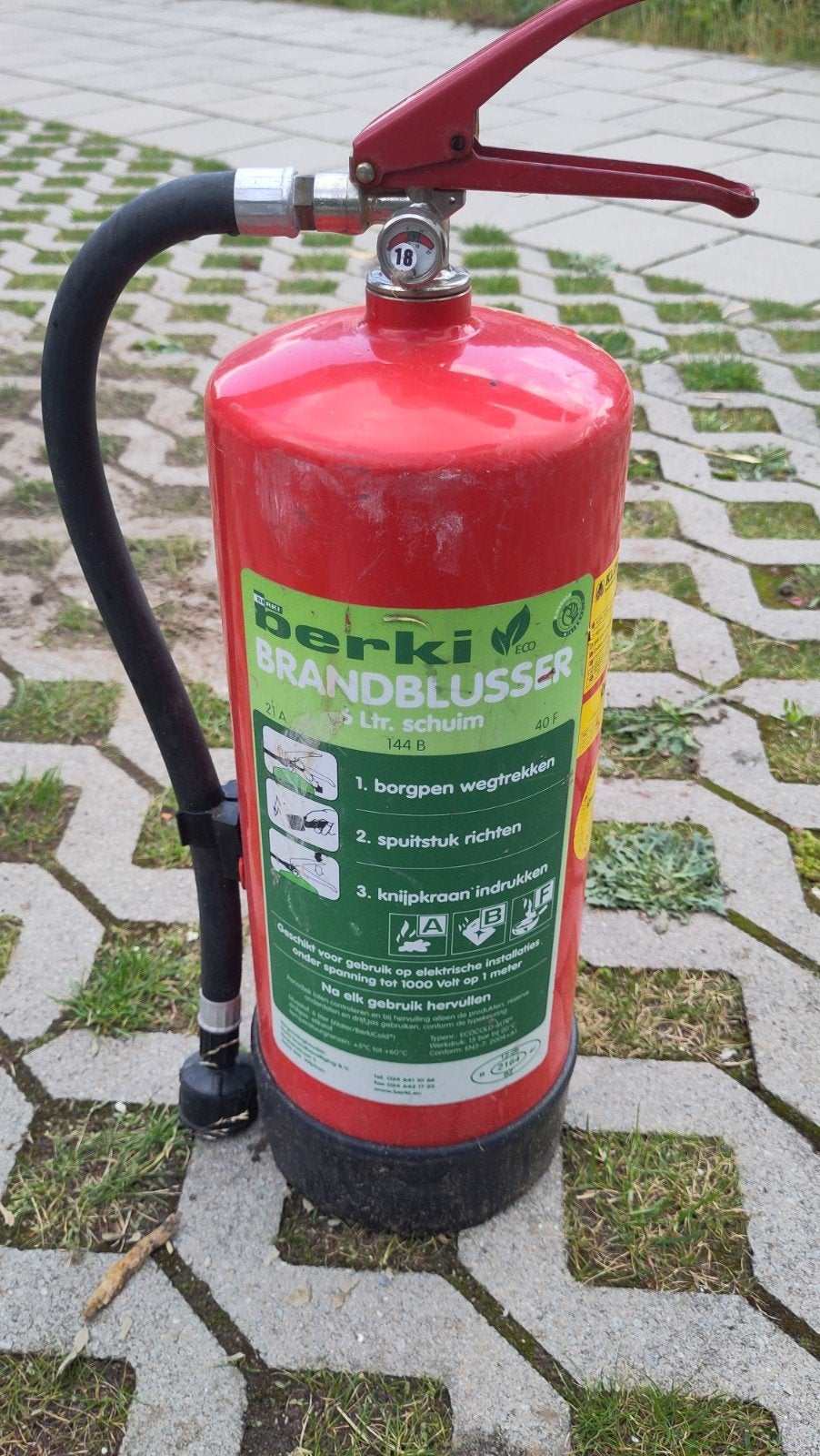 BERKI Schuim brandblusser 6 liter ABF gekeurd tot 2021, Ophalen, Gebruikt