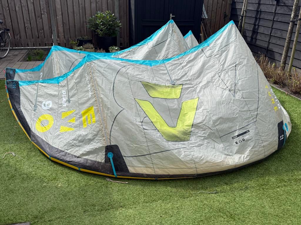 Duotone EVO 8m en 9m DLAB 2025 met bar (zo goed als nieuw), Gebruikt, 8 m², Bar, Geen board