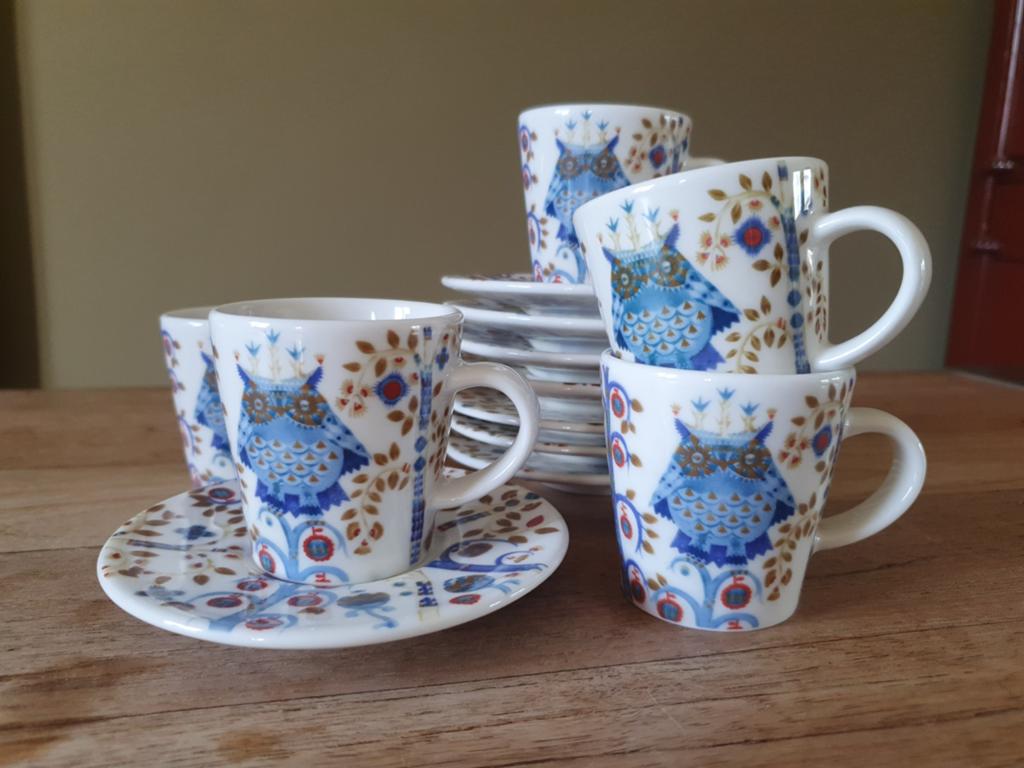 Iittala Taika espressokopjes met schotel, als nieuw, Ophalen of Verzenden