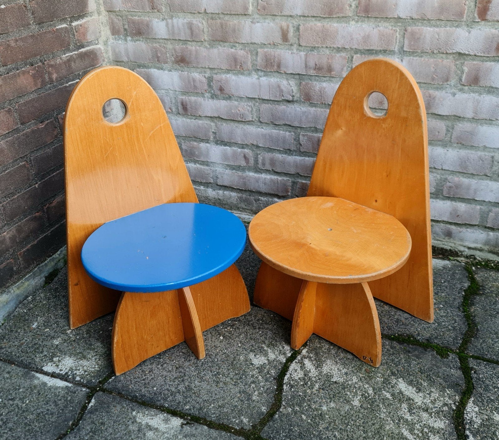 Kinderstoelen Rolf model Apollo 2 stuks hout prima staat, Ophalen, Gebruikt, Stoel(en)