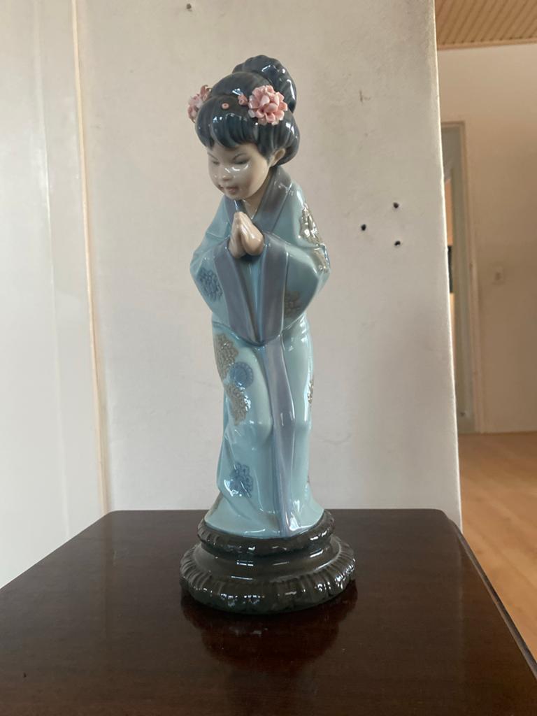 Vintage Lladro Beeldje Japanse Geisha Meisje Porselein, Ophalen of Verzenden