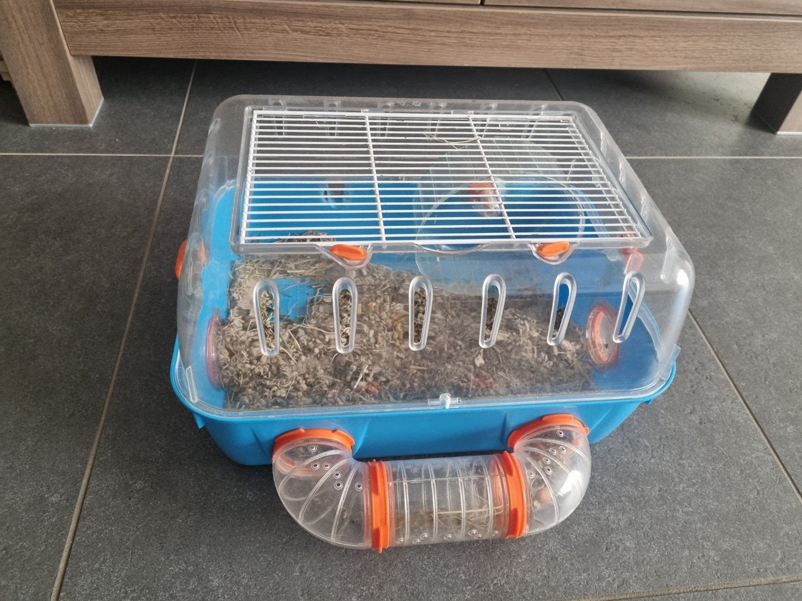 Hamsterkooi gebruikt, Ophalen