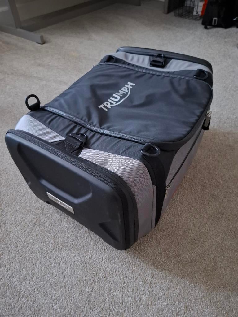 Triumph cargo bag tail bag 50 liter z.g.a.n., Ophalen of Verzenden