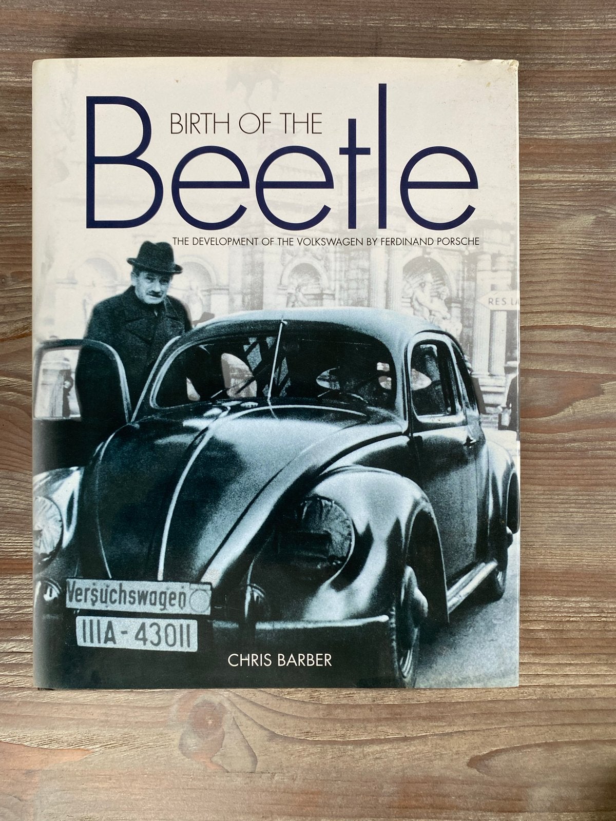 Zeer exclusief boek: The Birth of the Beetle - Chris Barber, Ophalen of Verzenden, Zo goed als nieuw, Volkswagen