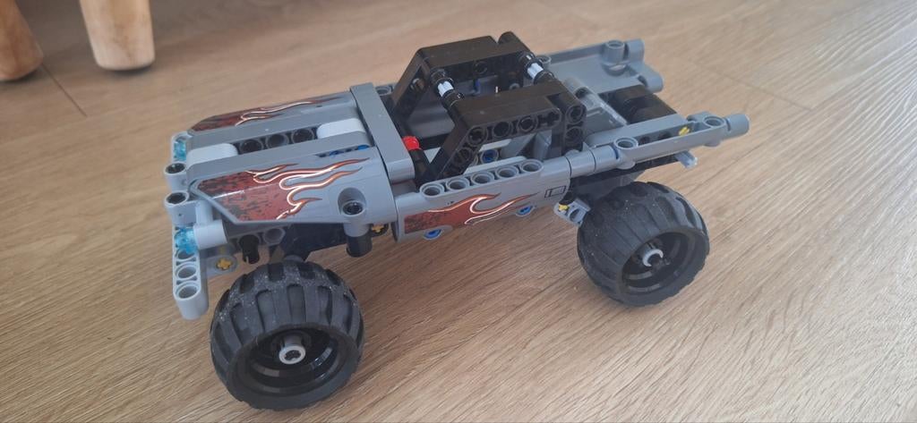 LEGO Technic Vluchtwagen (42090), Gebruikt, Lego, Ophalen of Verzenden, Complete set