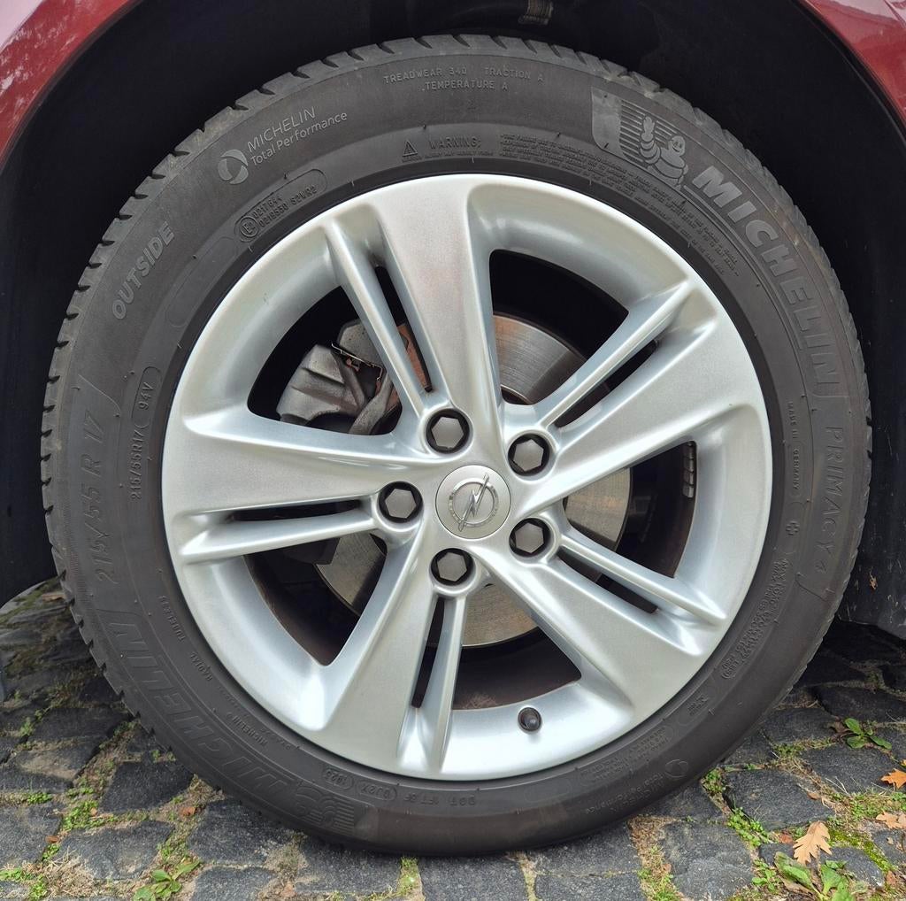 17 inch 5x115 Insignia B velgen en banden incl TPMS, Auto-onderdelen, Ophalen, Banden en Velgen, 17 inch, Personenwagen