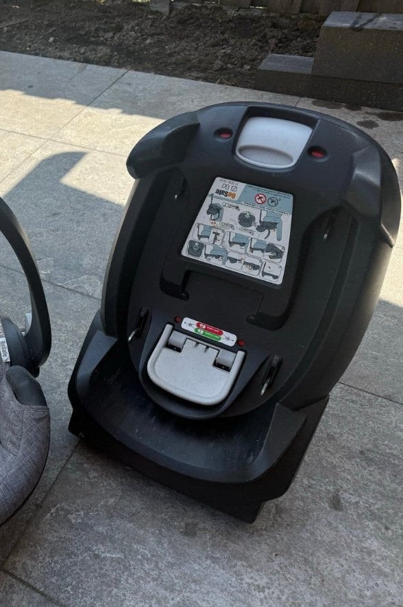 BeSafe iZi Go ISOFIX base, Kinderen en Baby's, Autostoeltjes, Gebruikt, Isofix, 0 t/m 13 kg, Ophalen