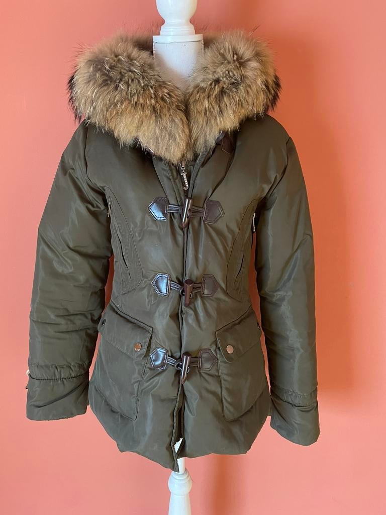 Jacky Luxury groene dons jas met capuchon maat 36, Kleding | Dames, Jassen | Winter, Verzenden, Zo goed als nieuw, Maat 36 (S)