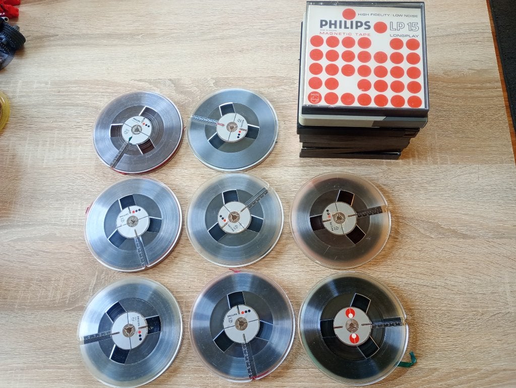 8 PHILIPS bandrecorderbanden op 15 cm spoel, Ophalen of Verzenden, Onderdeel, Met banden
