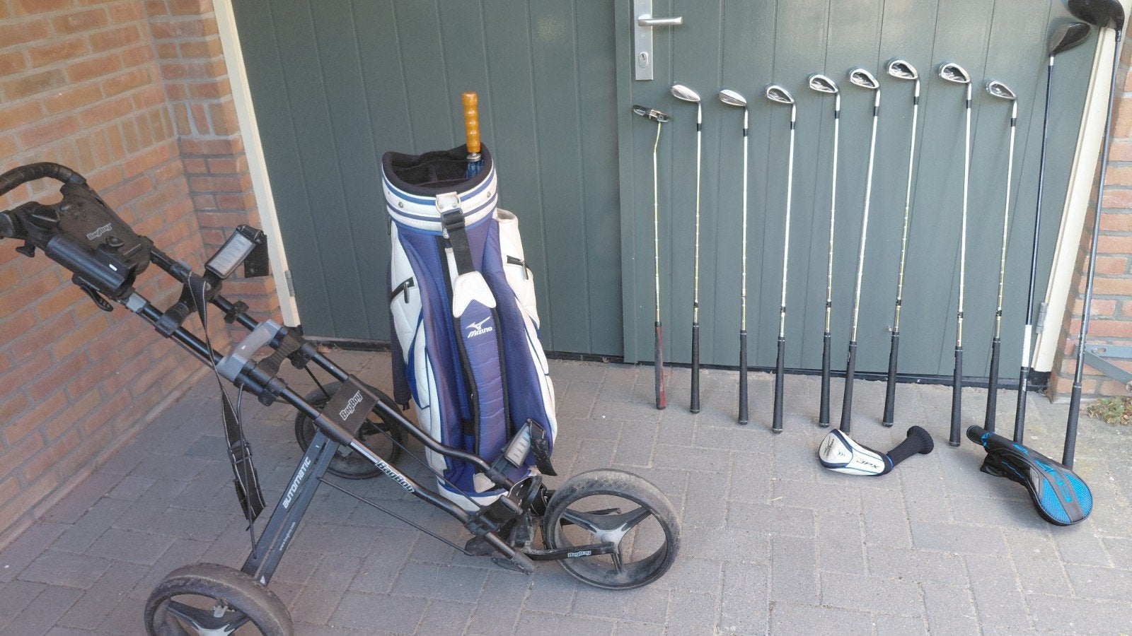 Complete golfset: Mizuno, Cobra clubs, Bagboy kar en tassen, Ophalen, Gebruikt, Set, Mizuno