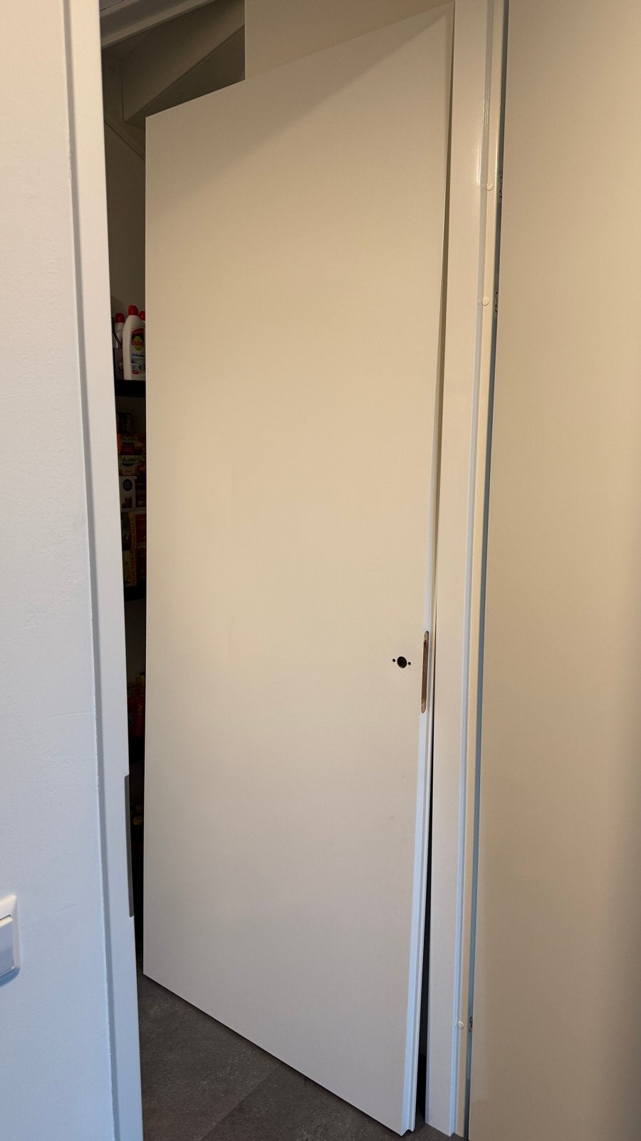 Witte opdekdeur, 88 x 231,5cm (rechts), Doe-het-zelf en Verbouw, Deuren en Horren, Ophalen, Gebruikt, 80 tot 100 cm, 215 cm of meer