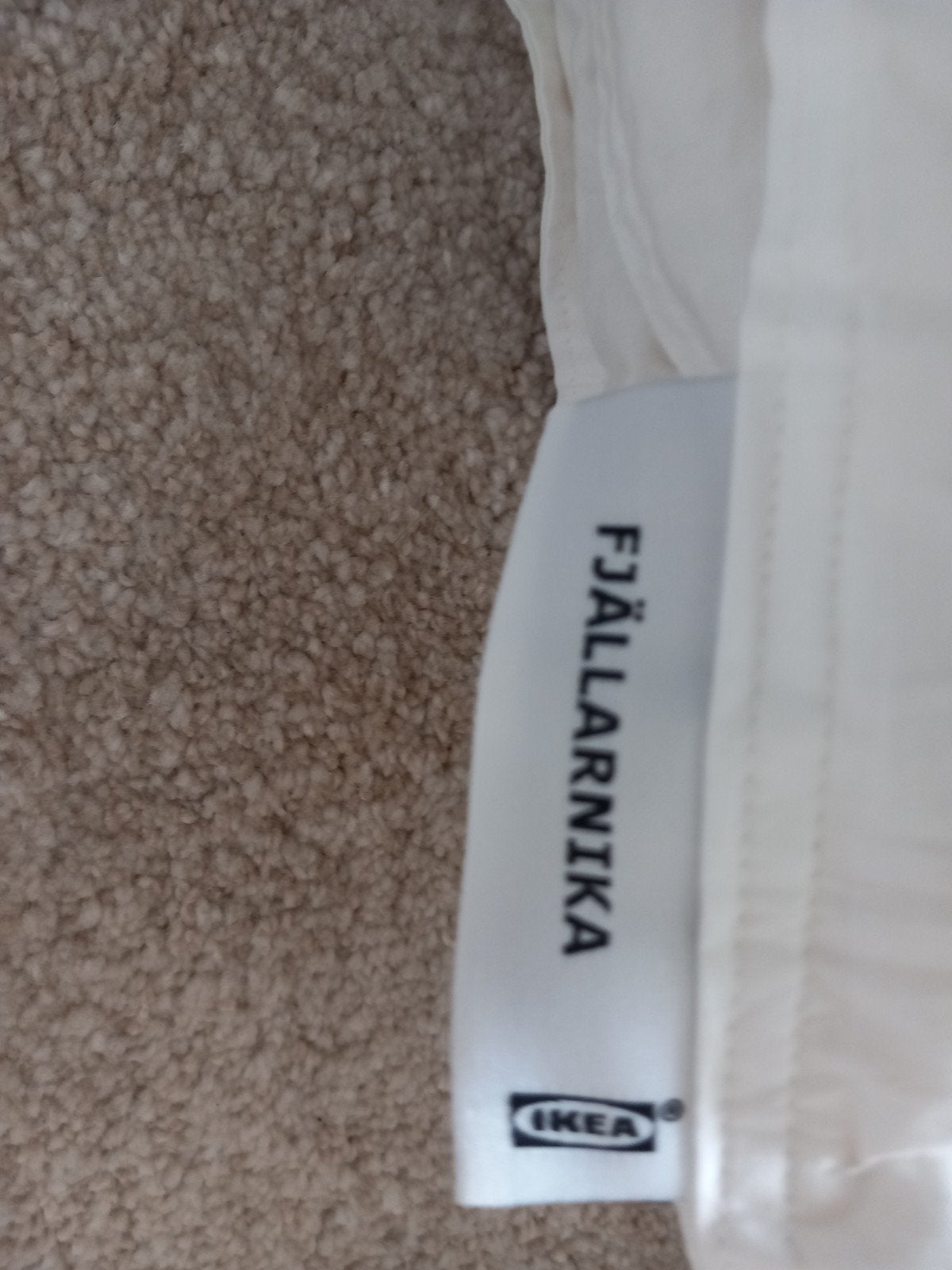 Nieuw IKEA FJÄLLARNIKA dekbed 200x200 cm, Huis en Inrichting, Slaapkamer | Beddengoed, Wit, Ophalen of Verzenden, Deken of Dekbed
