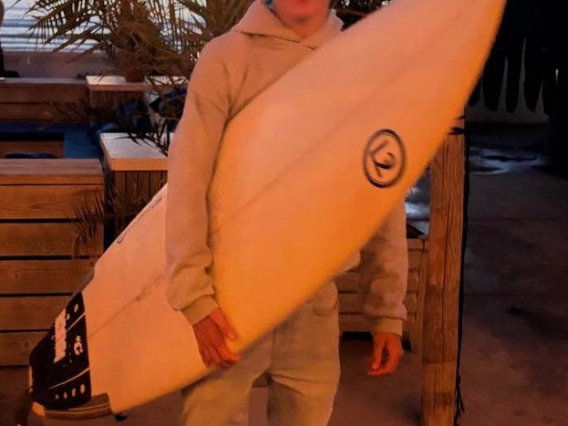 Custom made shortboard| 6,4 - 34 liter, Watersport en Boten, Ophalen, Zo goed als nieuw, Shortboard, Met vinnen