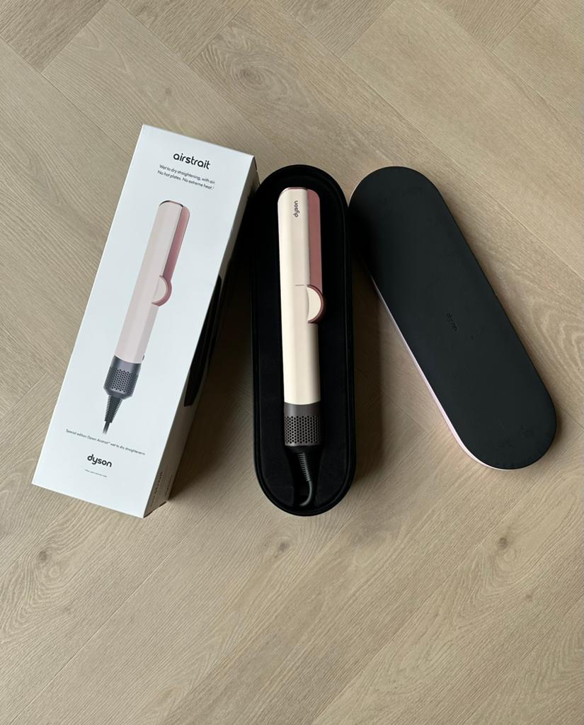 Dyson Airstrait roze - Nieuw in doos + garantie!, Ophalen of Verzenden, Nieuw, Krultang of Stijltang