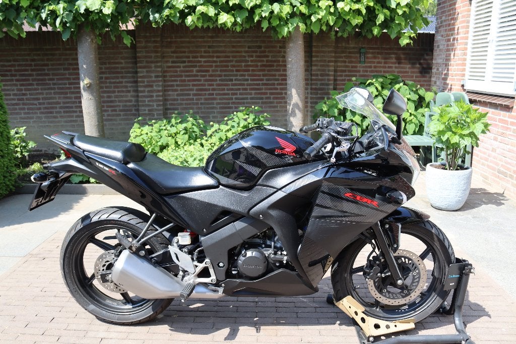 Honda CBR125R, Motoren, Honda, Honda, Sport, 125 cc