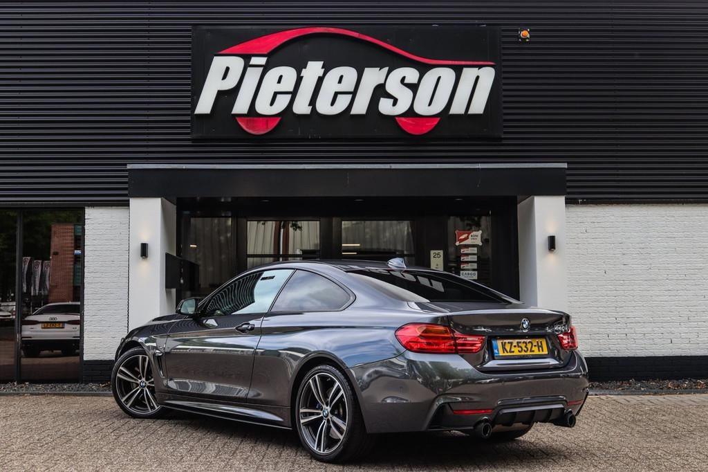 BMW 4-serie Coupé 440i M-Performance ORIGINEEL NL MEMORY, Automaat, Gebruikt, 4-Serie, 327 pk
