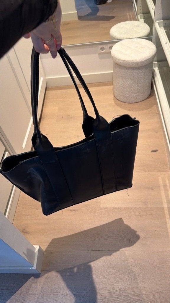 Zwarte shopper Valentino Bags, Sieraden, Tassen en Uiterlijk, Ophalen of Verzenden, Gebruikt, Zwart, Shopper