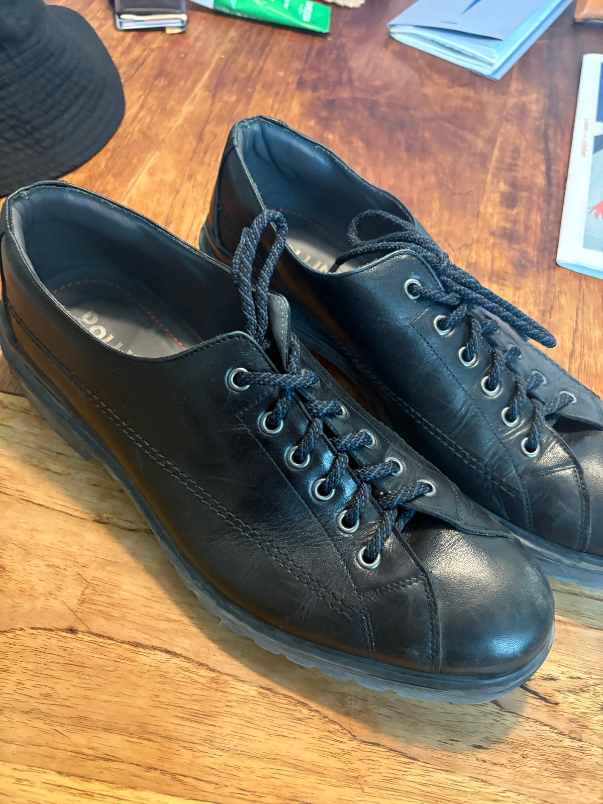 Pollini leren veterschoenen maat 43, Ophalen of Verzenden, Gedragen, Zwart, Veterschoenen