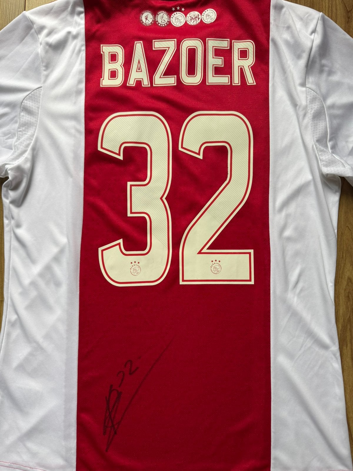 Origineel en gesigneerd voetbalshirt Ajax Amsterdam Bazoer, Ophalen of Verzenden, Zo goed als nieuw, Shirt