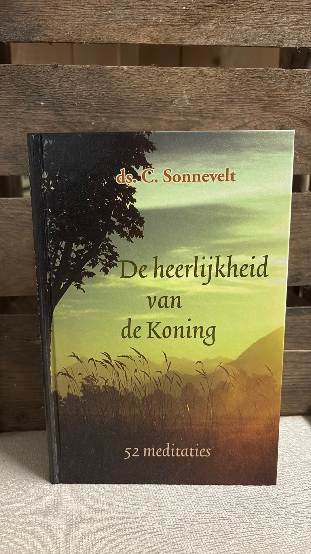 ds. C. Sonnevelt - De heerlijkheid van de Koning, Ophalen of Verzenden, Zo goed als nieuw, Ds. C. Sonnevelt