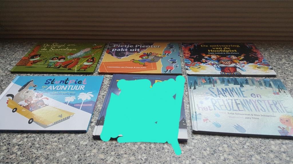 5 sinterklaas boeken, Diversen, Sinterklaas, Ophalen of Verzenden, Zo goed als nieuw