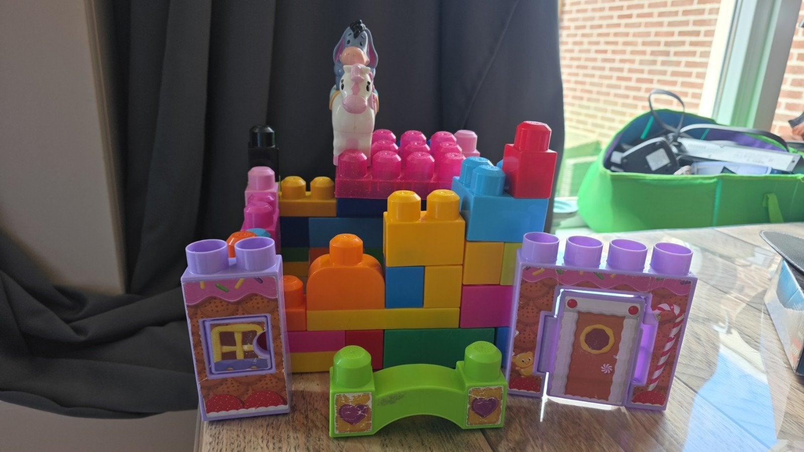 Mega Bloks en ander merk bouwblokken, passen op elkaar, Kinderen en Baby's, Speelgoed | Bouwstenen, Ophalen of Verzenden, Gebruikt