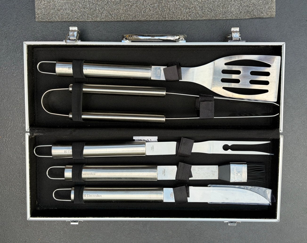 BBQ Gereedschap Set in Aluminium Koffer, Ophalen of Verzenden, Nieuw