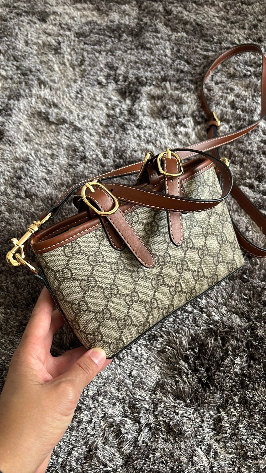 mini gucci, Sieraden, Tassen en Uiterlijk, Zonnebrillen en Brillen | Dames, Ophalen of Verzenden, Zo goed als nieuw, Zwart, Overige merken