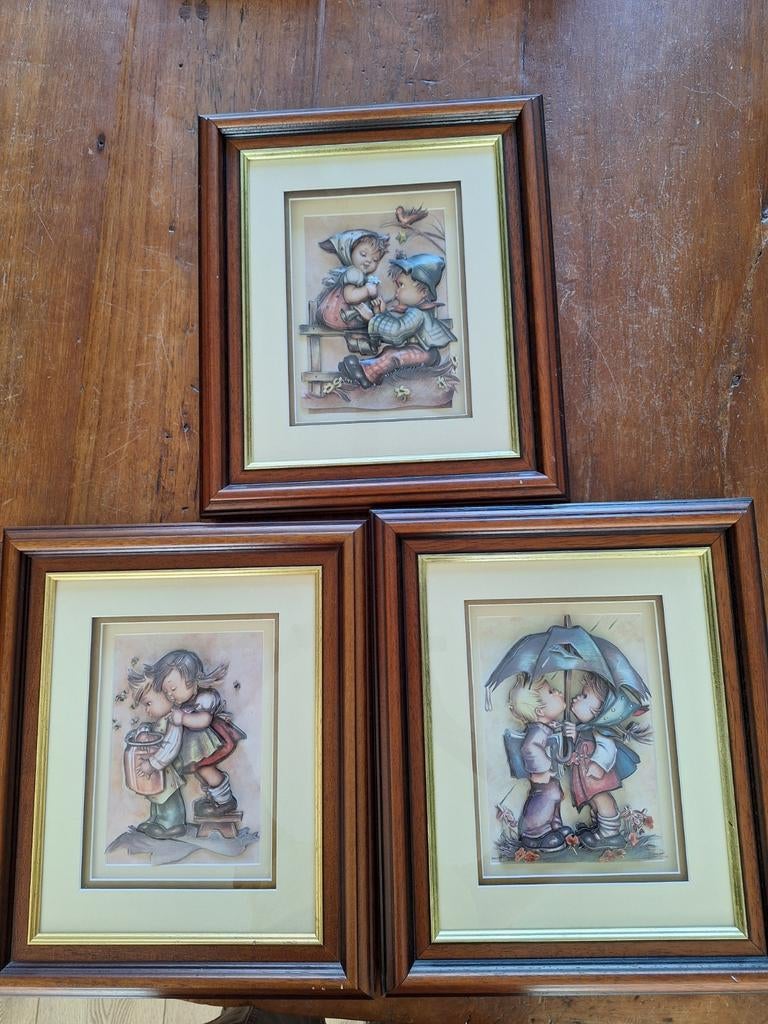 Set van 3 Hummel-stijl 3D-afbeeldingen in houten lijst, Ophalen