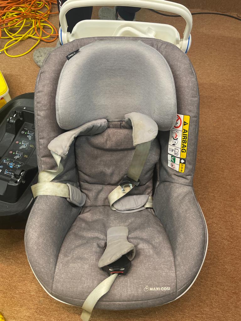 Maxi-Cosi 2way Pearl autostoel - Gebruikt, Kinderen en Baby's, Autostoeltjes, Ophalen, Gebruikt, 0 t/m 18 kg, Isofix
