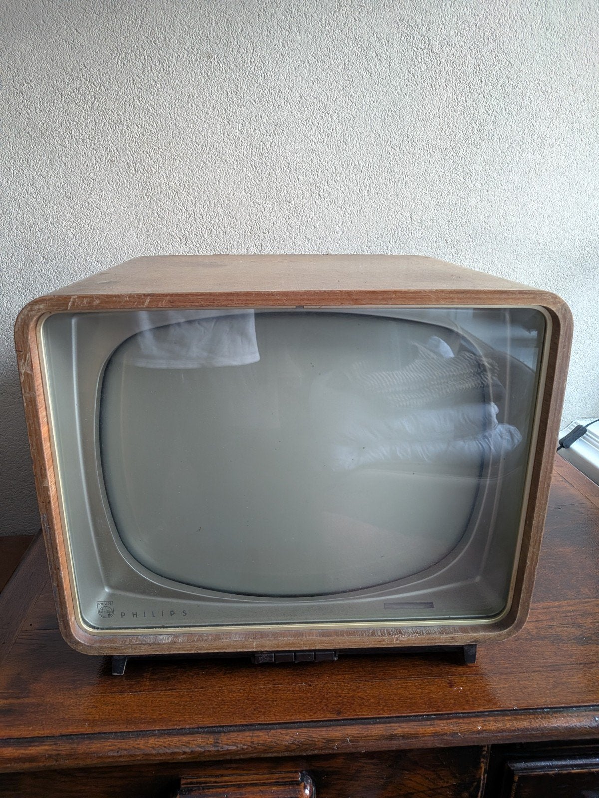 Vintage Philips televisie model 17TX250A uit eind jaren '50, Audio, Tv en Foto, Vintage Televisies, Ophalen, Niet werkend, Philips