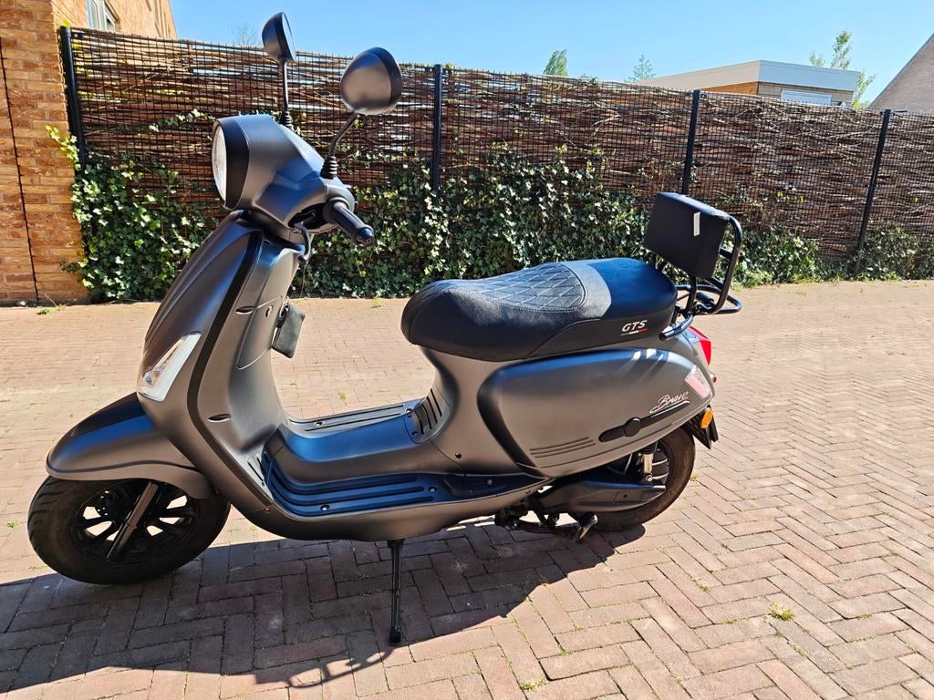 GTS e-bravo elektrische scooter - in nette staat!, Ophalen, Zo goed als nieuw, Elektrisch, Overige merken