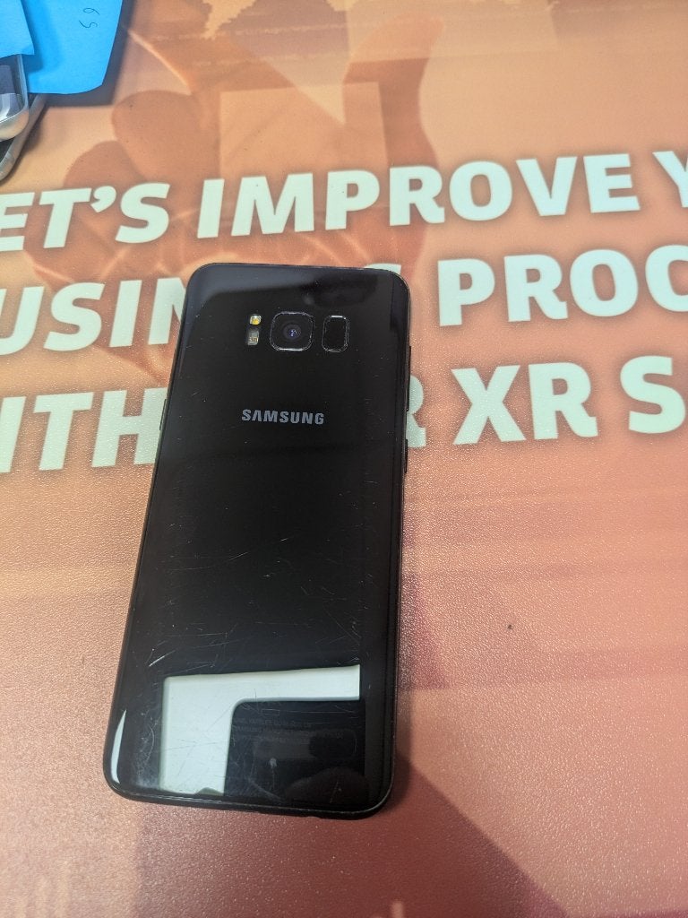 Samsung Galaxy S8 met kras op scherm, Telecommunicatie, Mobiele telefoons | Samsung, Ophalen, Gebruikt, Zwart, Touchscreen