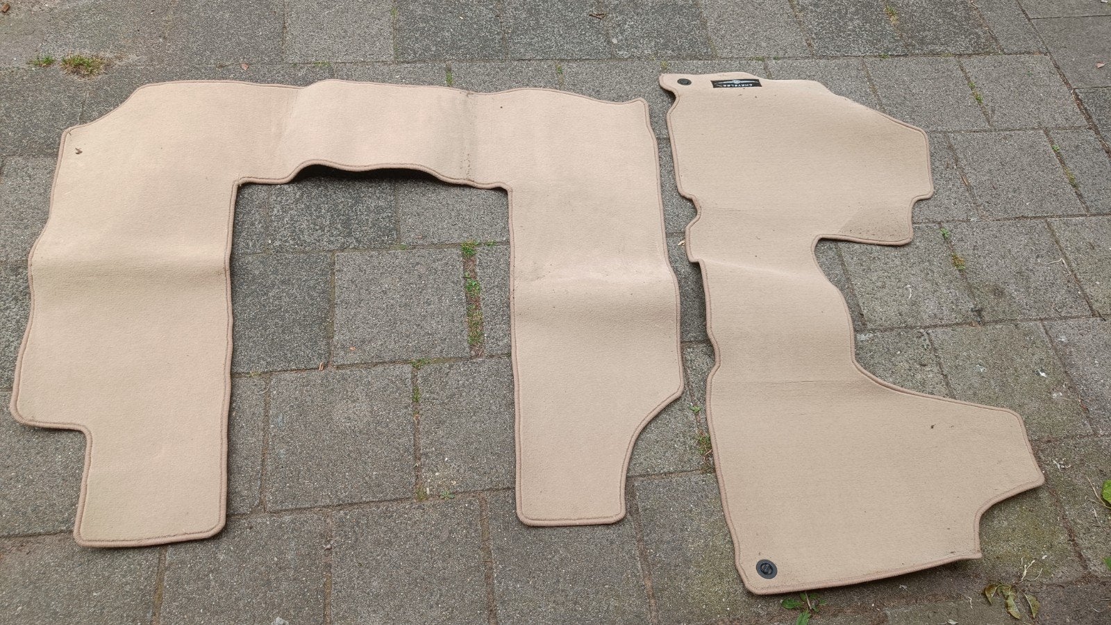Chrysler Voyager II automatten set - beige, Ophalen, Gebruikt