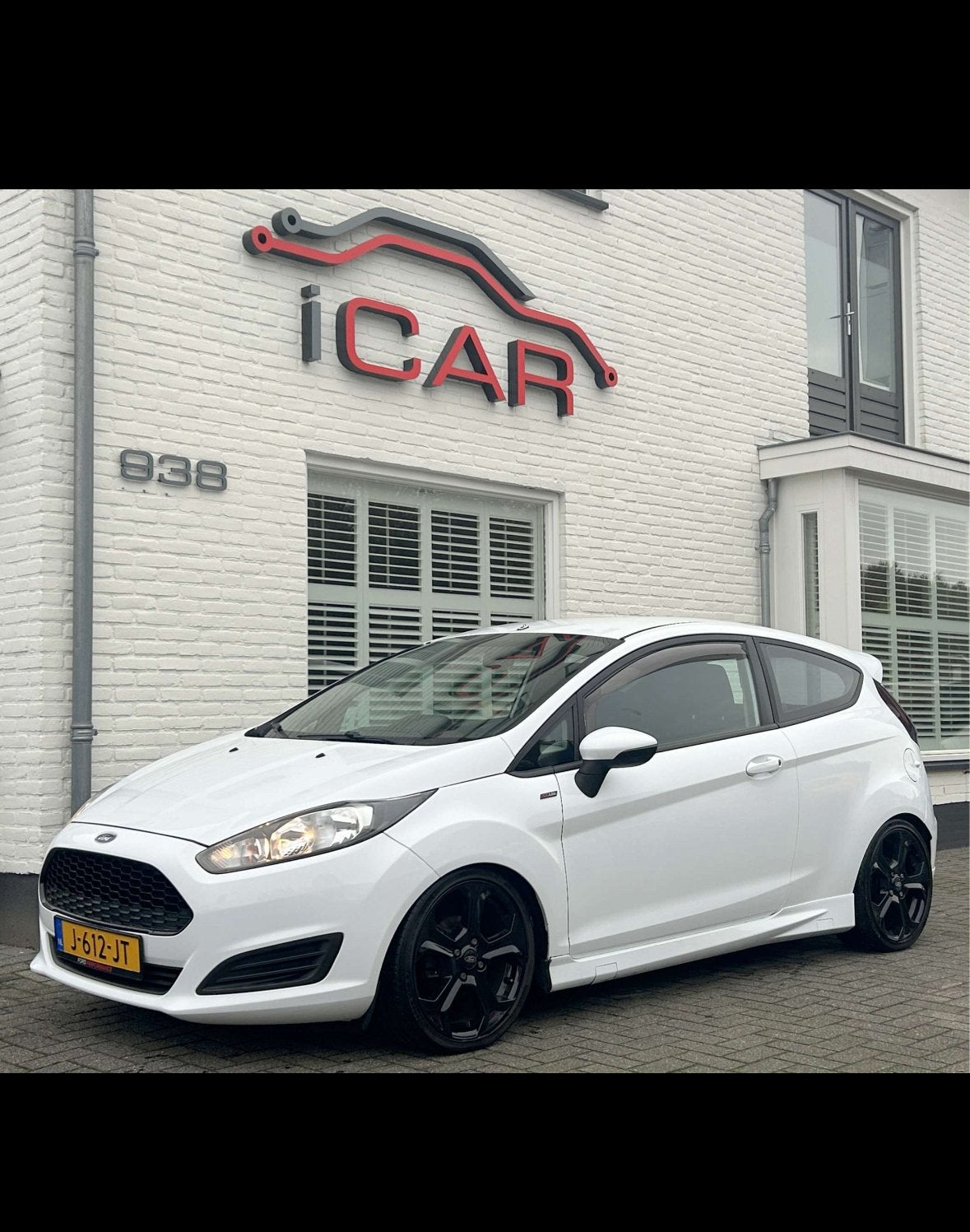 Ford Fiësta 1.25 60pk 3D 2013 Wit, 4 cilinders, Wit, Handgeschakeld, 19 km/l