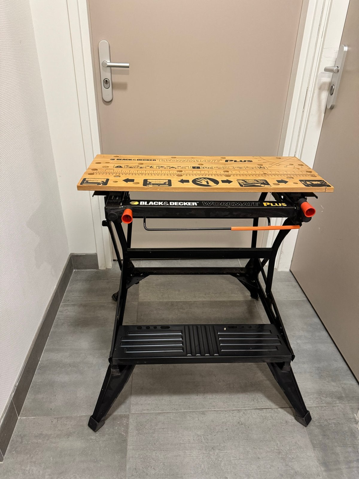 Black & Decker Workmate Plus werkbank - inklapbaar, Ophalen, Gebruikt, 70 tot 120 cm, Inklapbaar