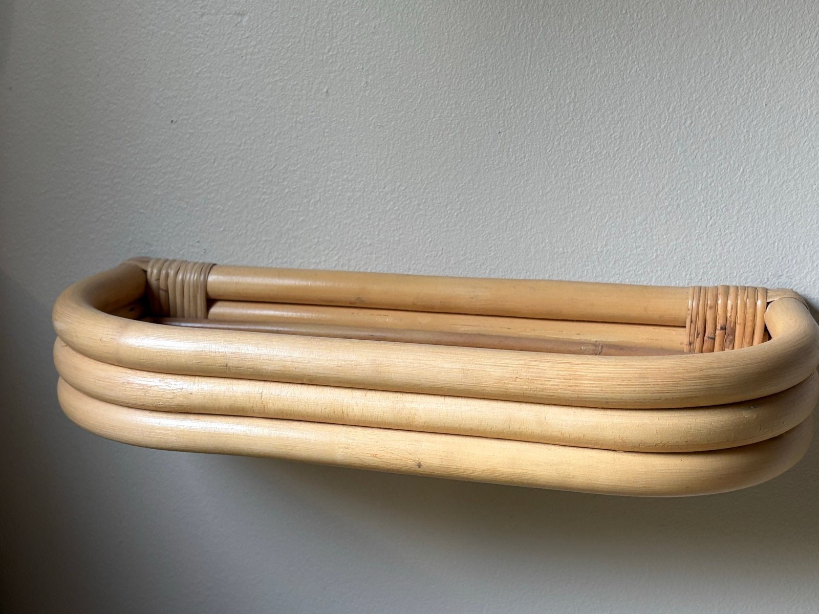 Rotan wandplankje / rattan wall shelf x2, Gebruikt, Beige, Boho, Ophalen of Verzenden