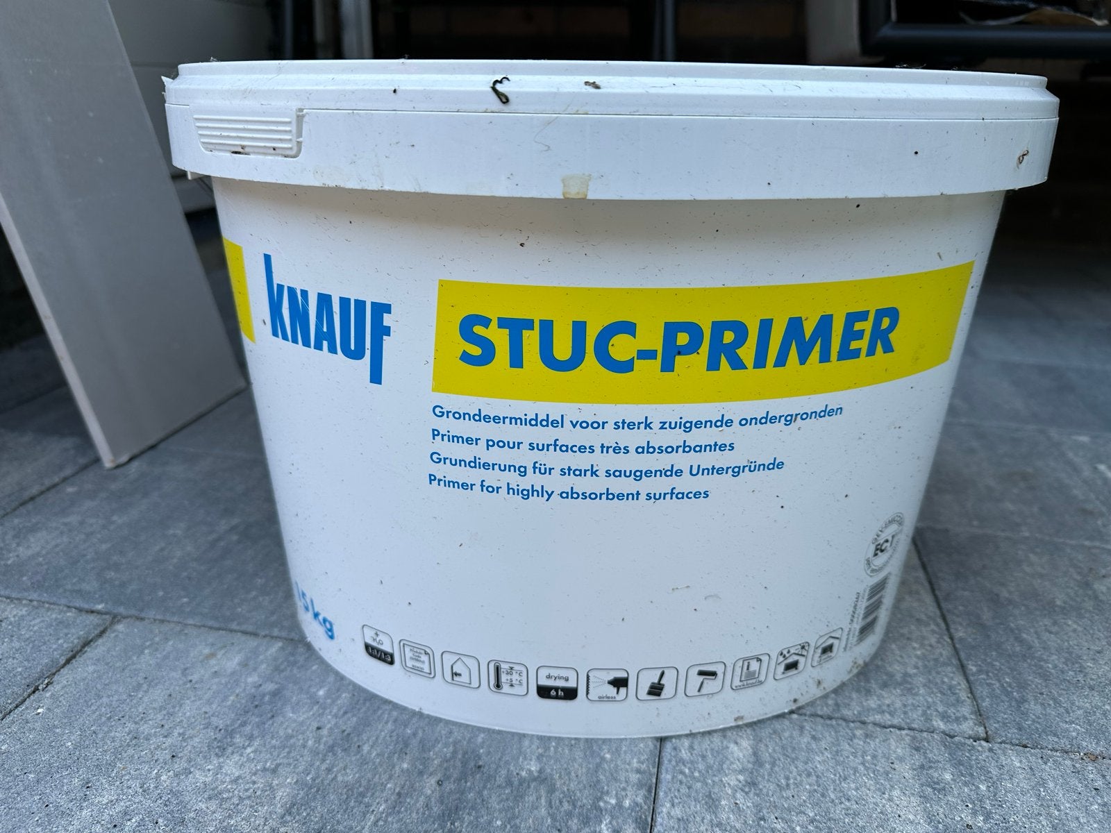 Knauf Stuc-Primer 15kg - Splinternieuw Grondeermiddel, Geel, Nieuw, Ophalen of Verzenden, Verf