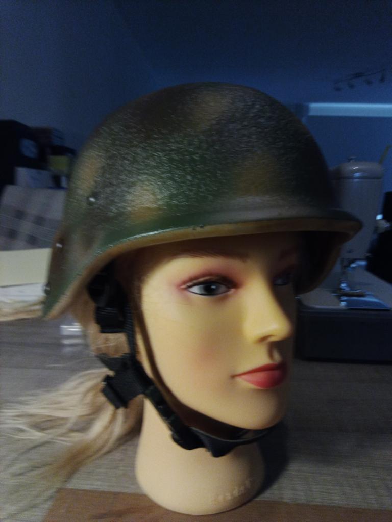 Ballistische helm van RBR armour, Verzamelen, Militaria | Algemeen, Ophalen of Verzenden, Landmacht, Nederland, Helm of Baret