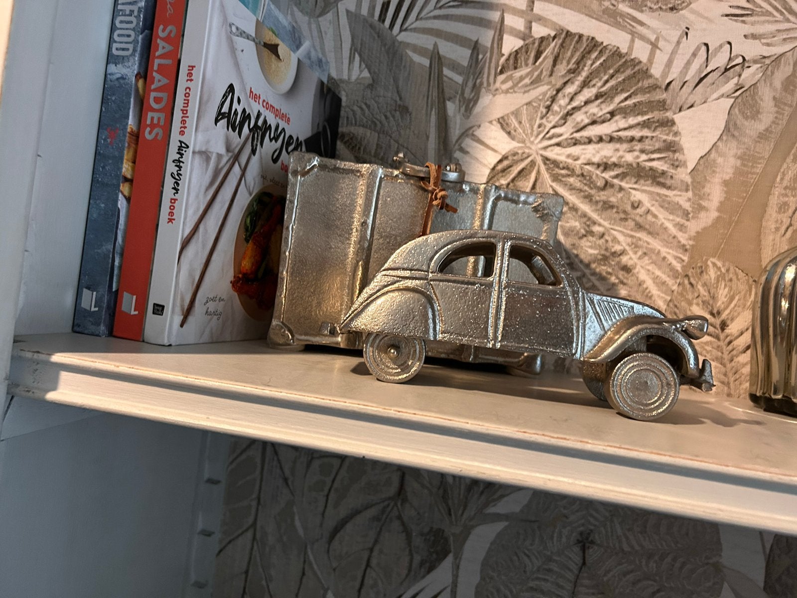 Decoratieve metalen auto  en. koffer, Ophalen of Verzenden, Zo goed als nieuw