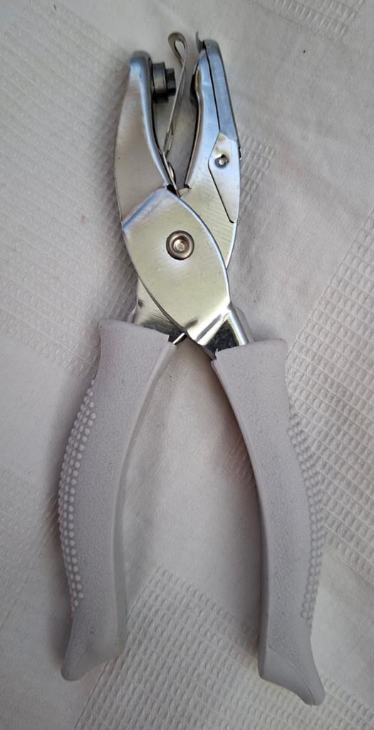 Handpons/ ticket knipper, Ophalen of Verzenden