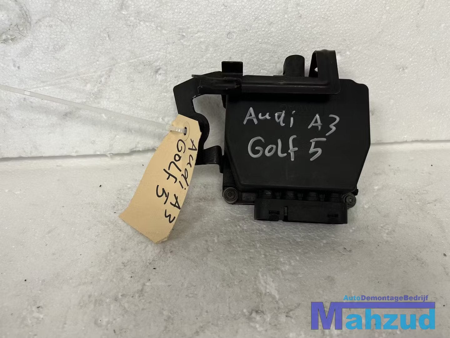 VW GOLF 5 A3 1,9 TDI Vacuum relais ventiel 6Q0906625E, Gebruikt, Volkswagen, Volkswagen AG, Berliner Ring 2
38440  Wolfsburg, DE