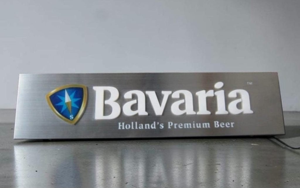 Verlicht led reclamebord voor Bavaria, Nederlands biermerk🍺, Ophalen, Gebruikt, ., Lichtbak of (neon) lamp